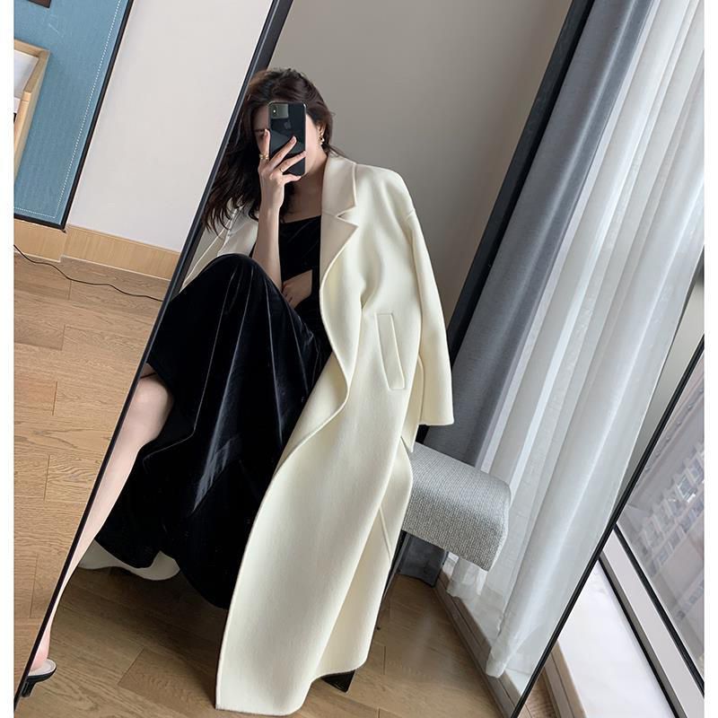 THE ELEGANT IVORY LONG COAT