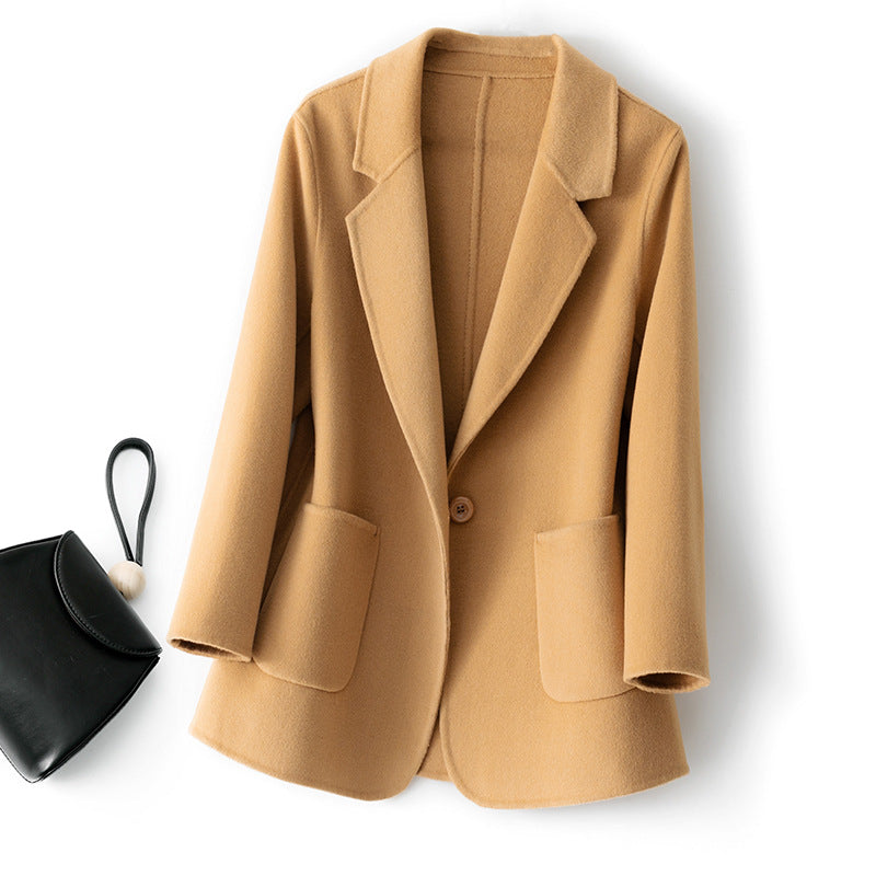 THE CLASSIC CAMEL BLAZER COAT