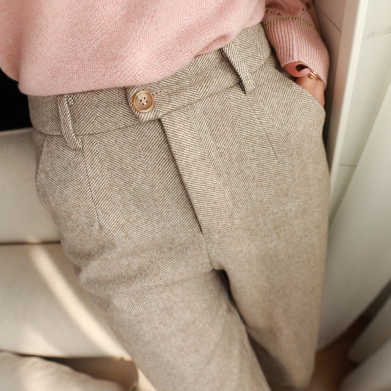 SOPHISTICATED SAND TROUSERS